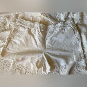 J. Crew White Women Shorts